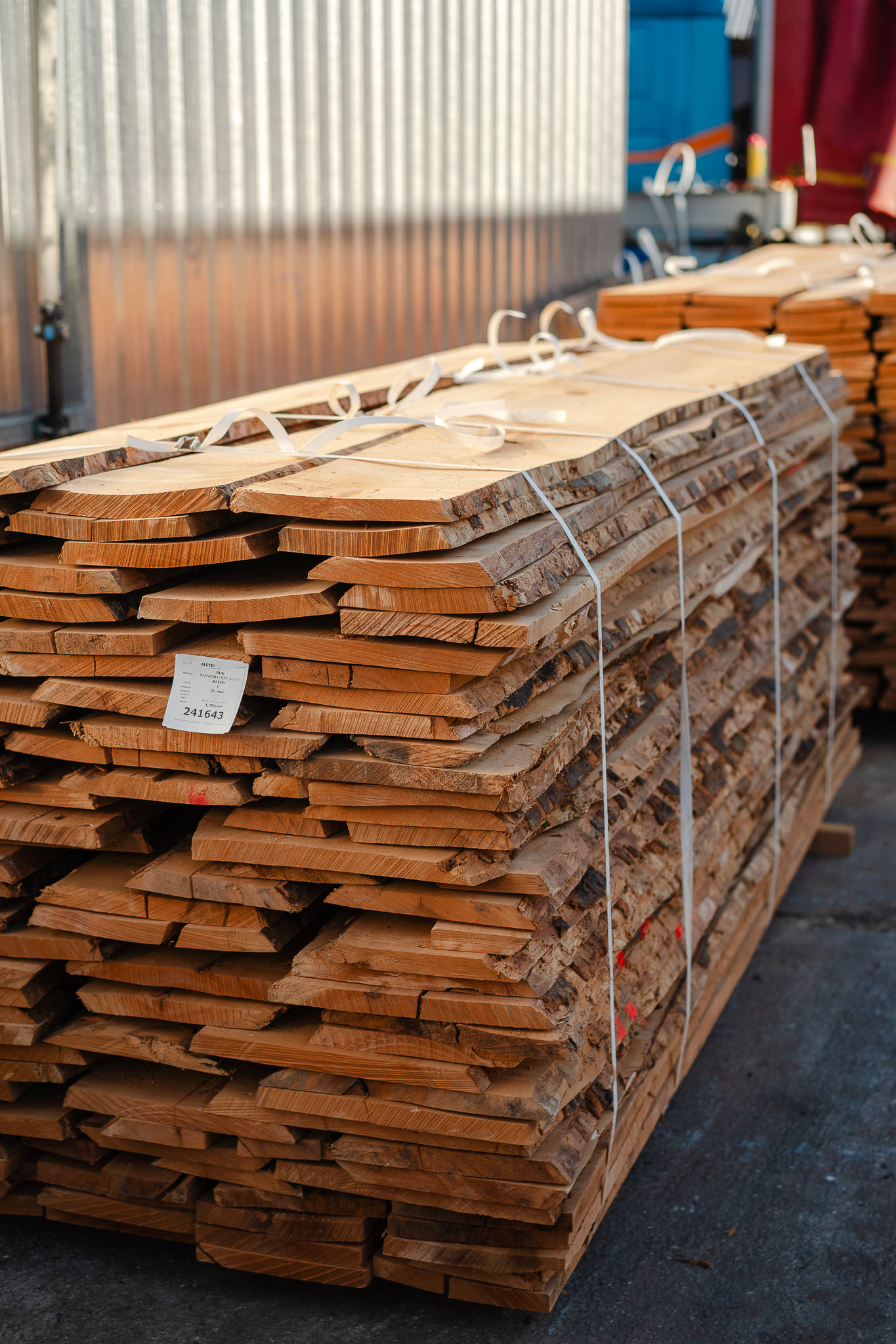 Proces suszenia tarcicy – jak wygląda i dlaczego jest ważny?